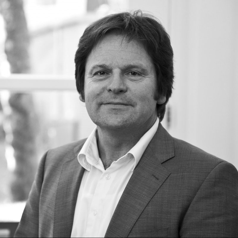 chris-zevenbergen-in-nature-communications-adopt-a-resilience-lens-in